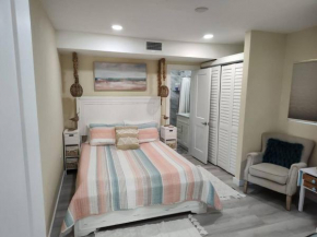 New Renovated! Half Duplex, .09 miles to the Beach